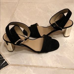 Never been worn sandals platform